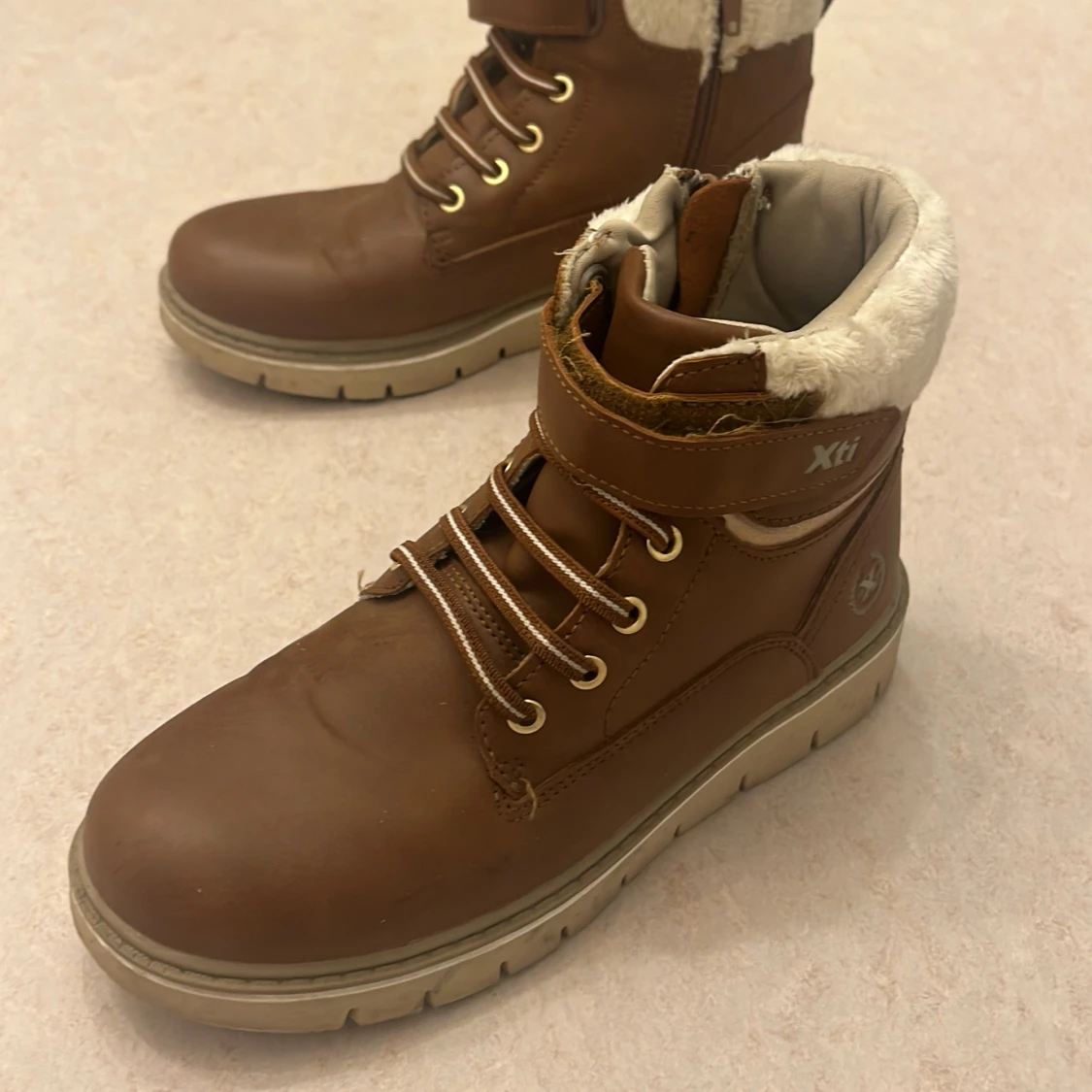 Bruna boots från Xti med foder - 2
