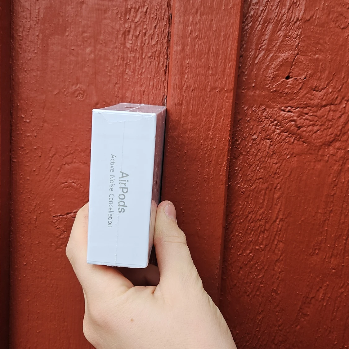 AirPods 4 Active Noise Cancellation - 2