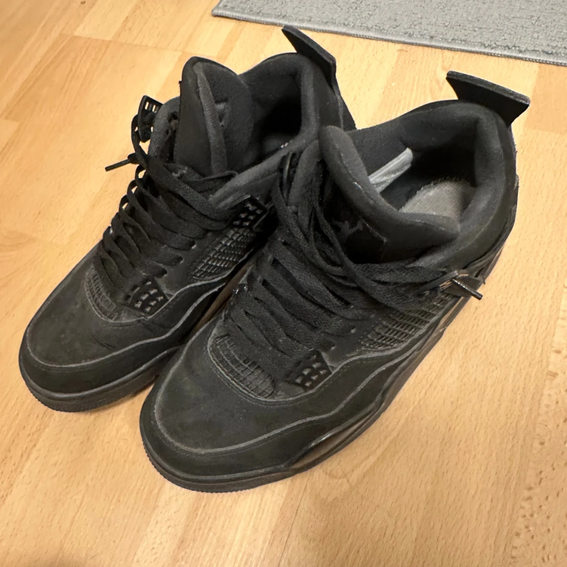 Svarta Nike Jordan 4 sneakers - 4