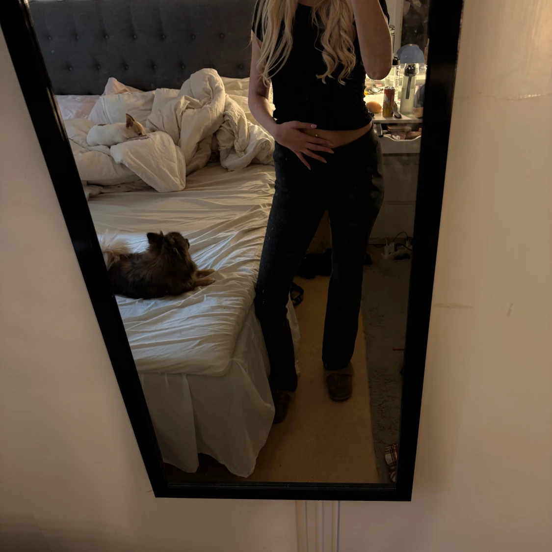 Mörkgrå ribbade byxor från Amisu - 1