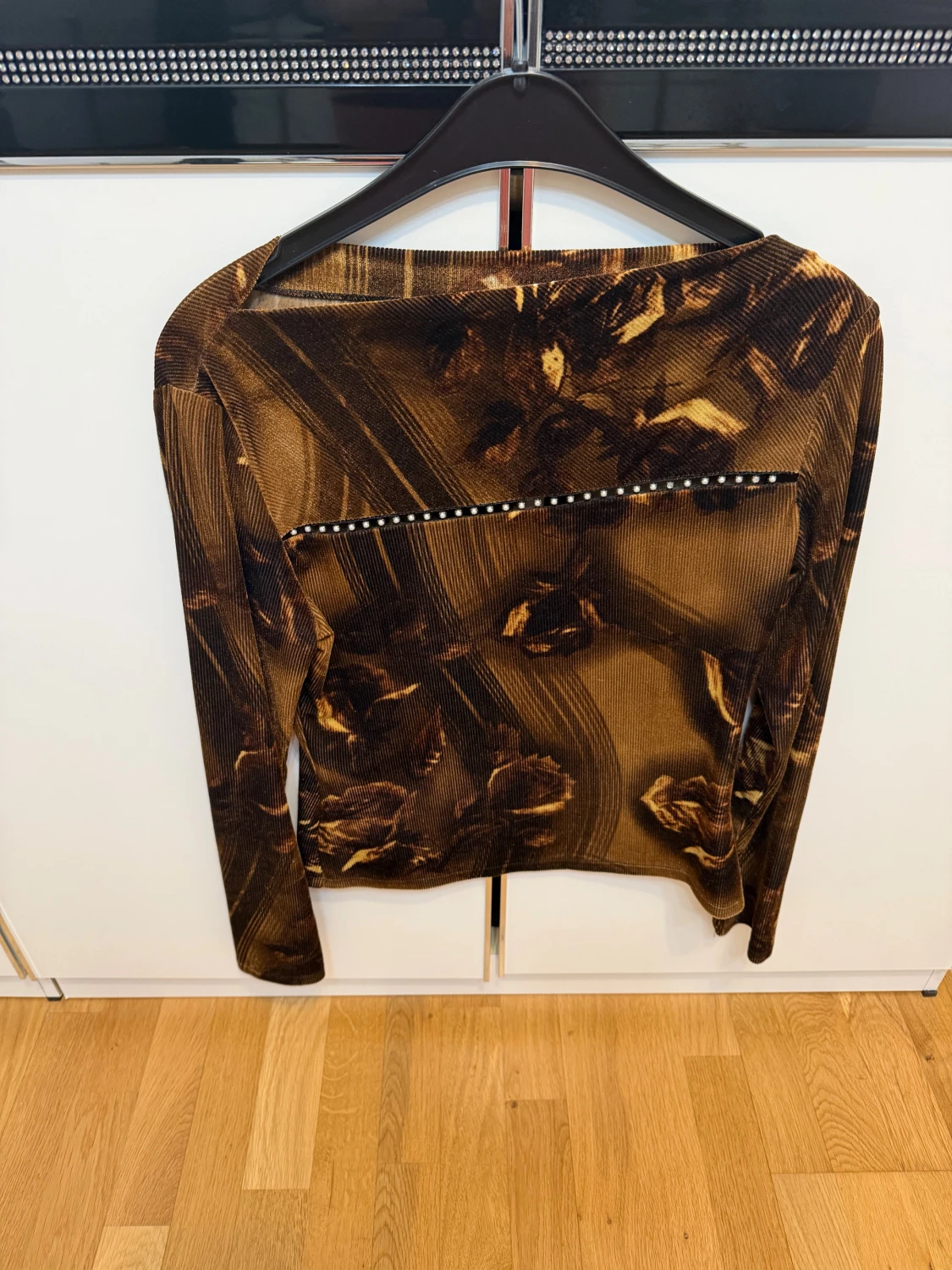 Brun mönstrad långärmad topp