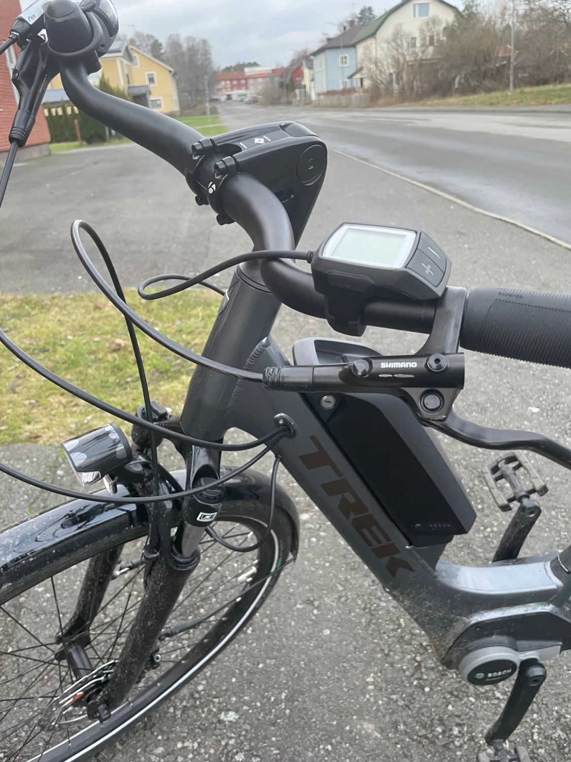 Ingen väst syns på bilderna - 1