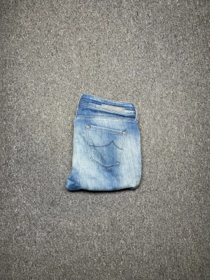 Jacob choen jeans - Ett par riktigt feta jacob choen jeans som är i strlk w28. Riktigt bra skick🥳