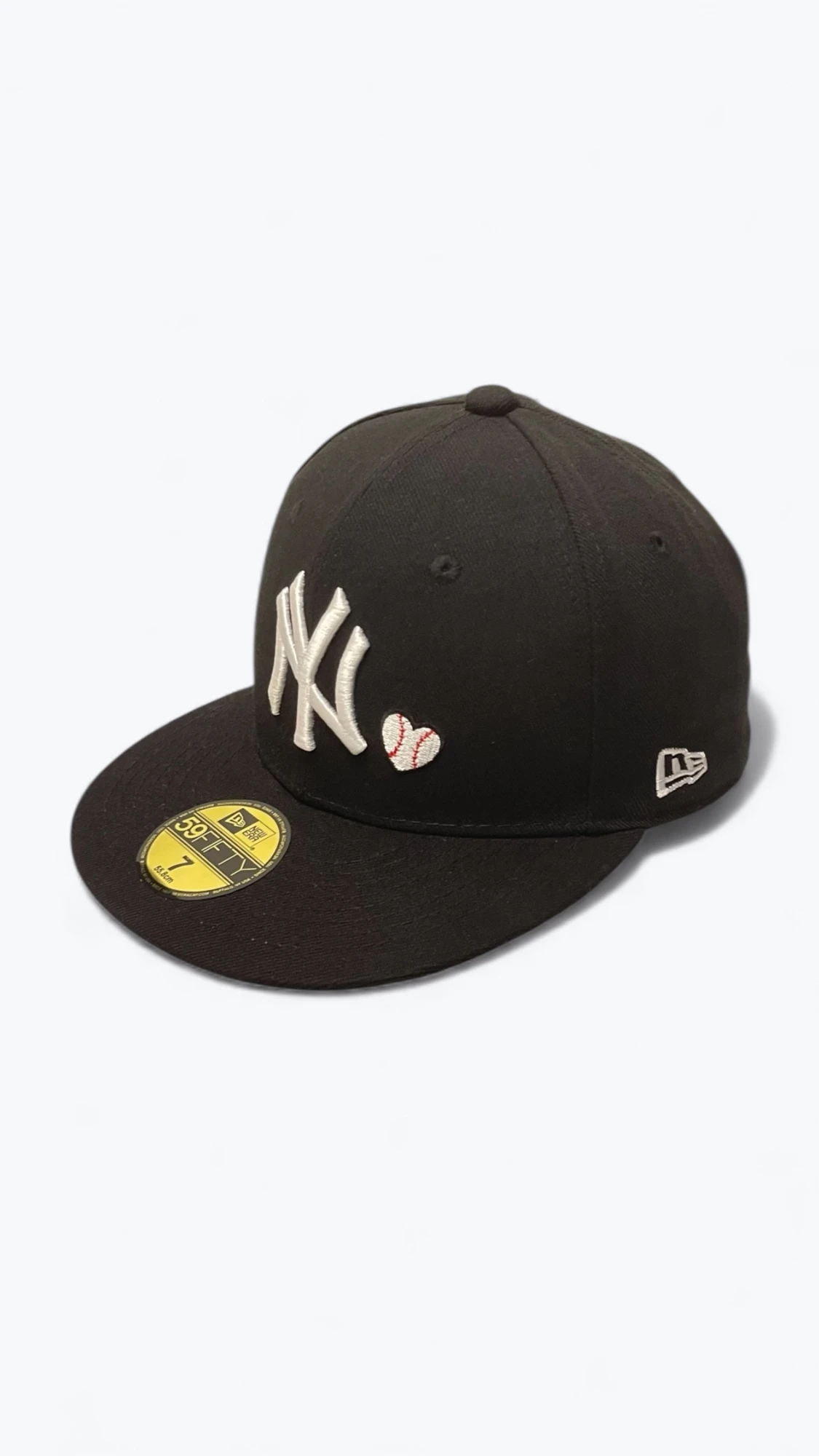 New York Team Heart Blacl Fitted keps New Era 7 55.8 cm 