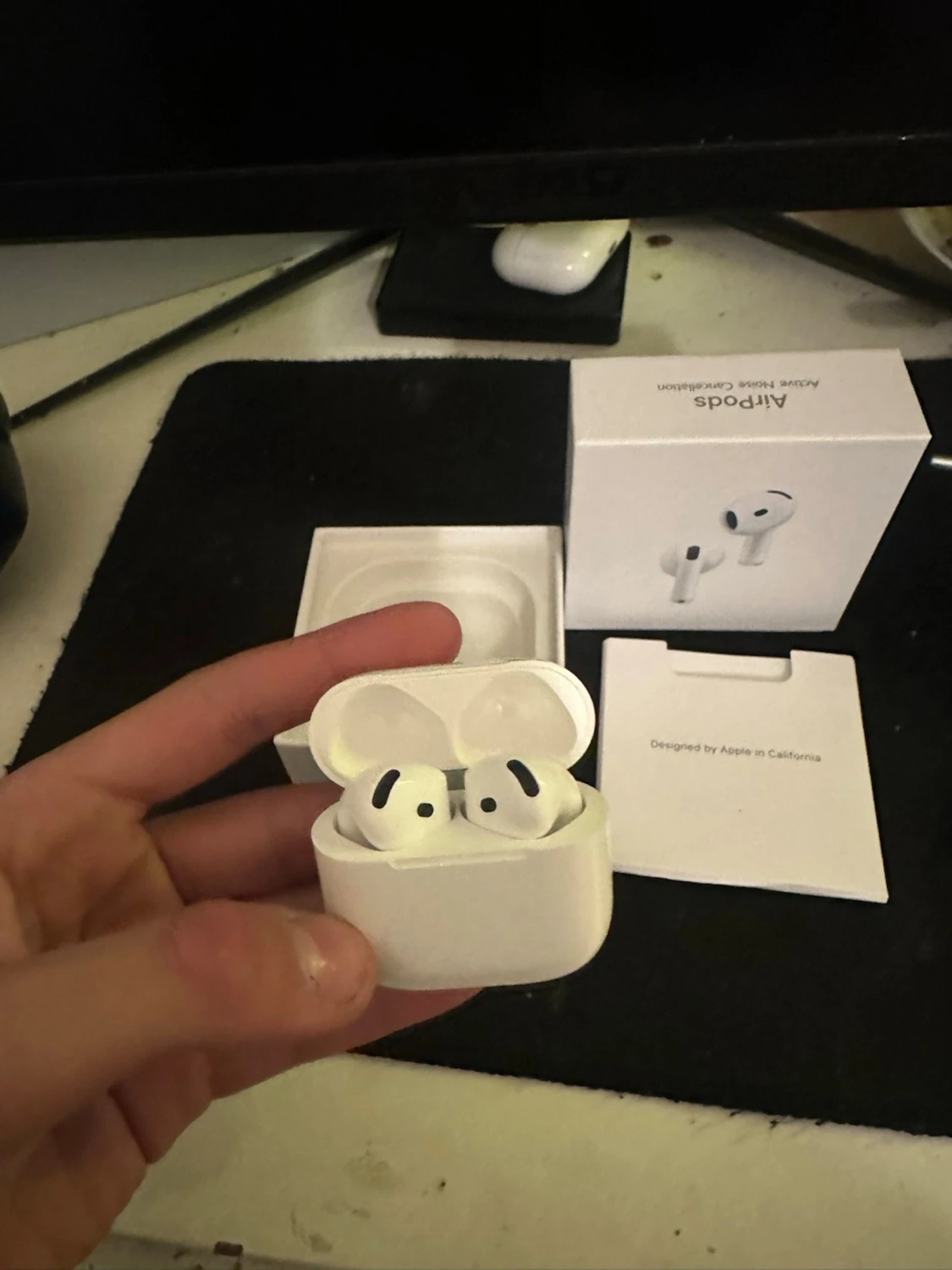 AirPods Pro 4