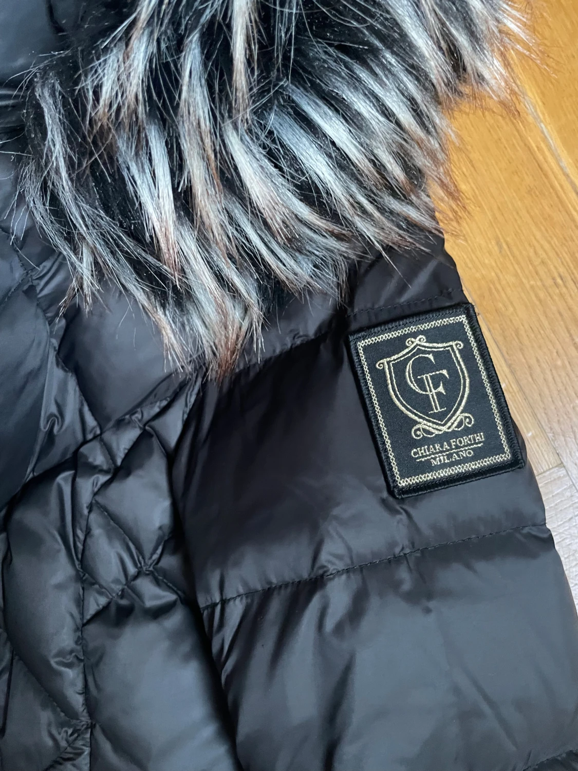 Svart quiltad dunjacka Chiara Forthi - 1