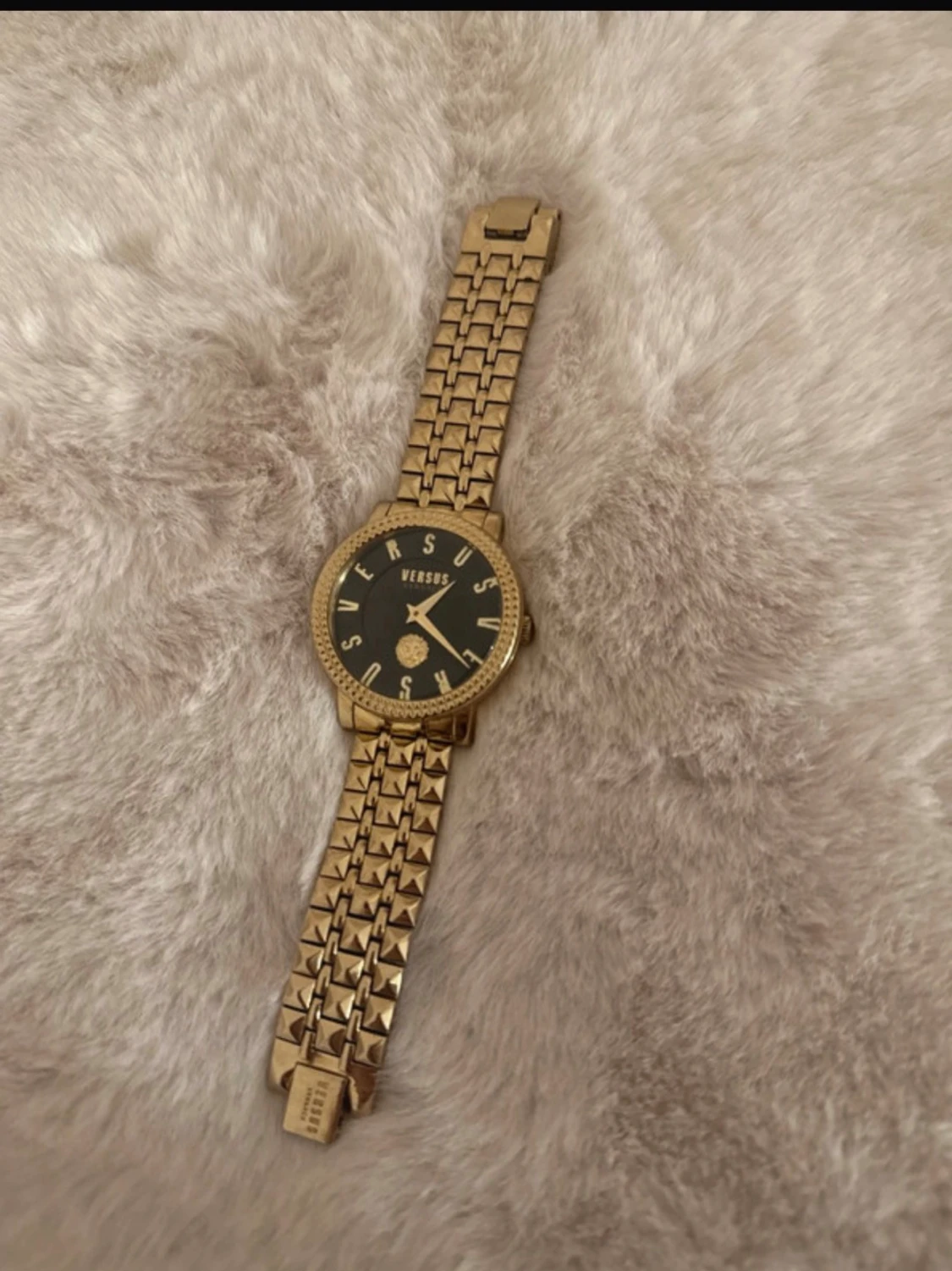 Klocka från Versace versus  - 1