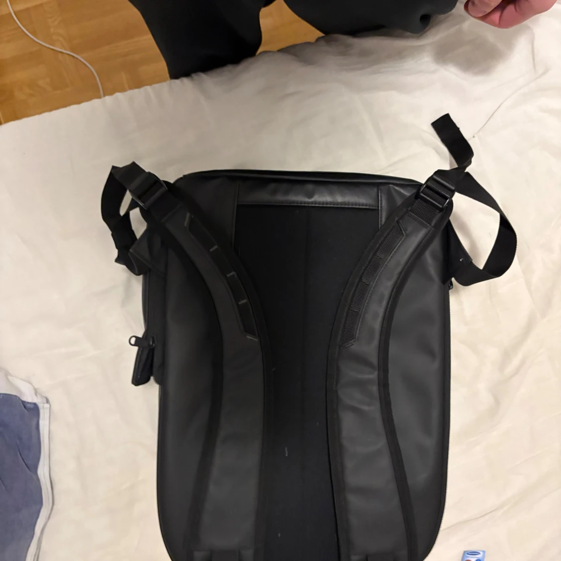 Svart ryggsäck från Db  - 1