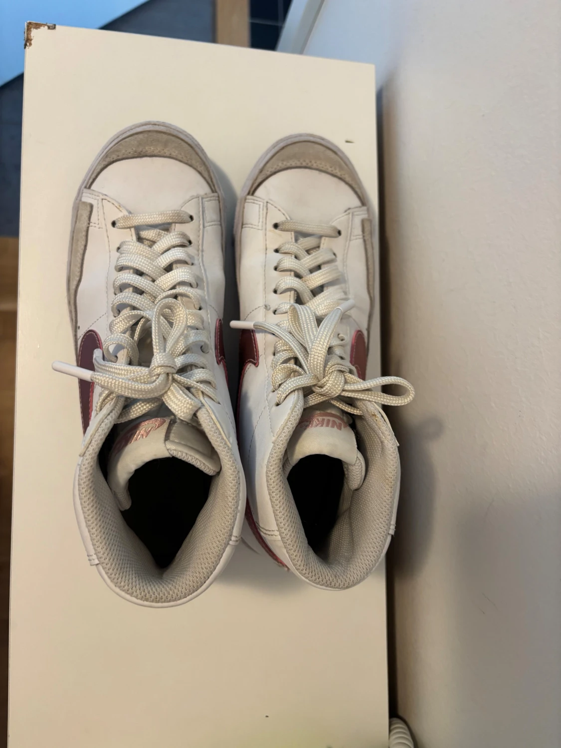 Nike Blazer Mid vit/rosa EUR 40 - 1