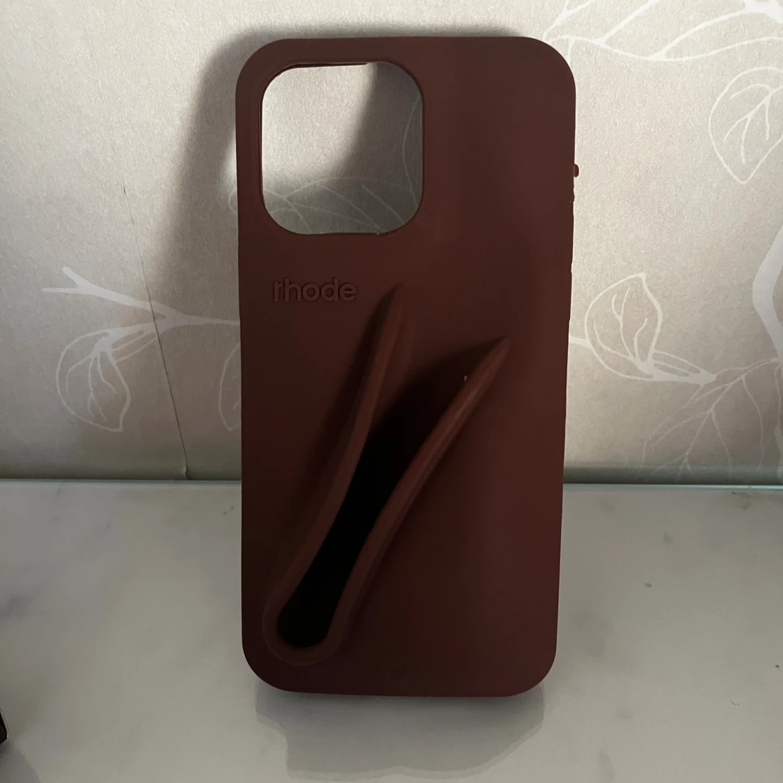 Rhode Lip Case Espresso - 2