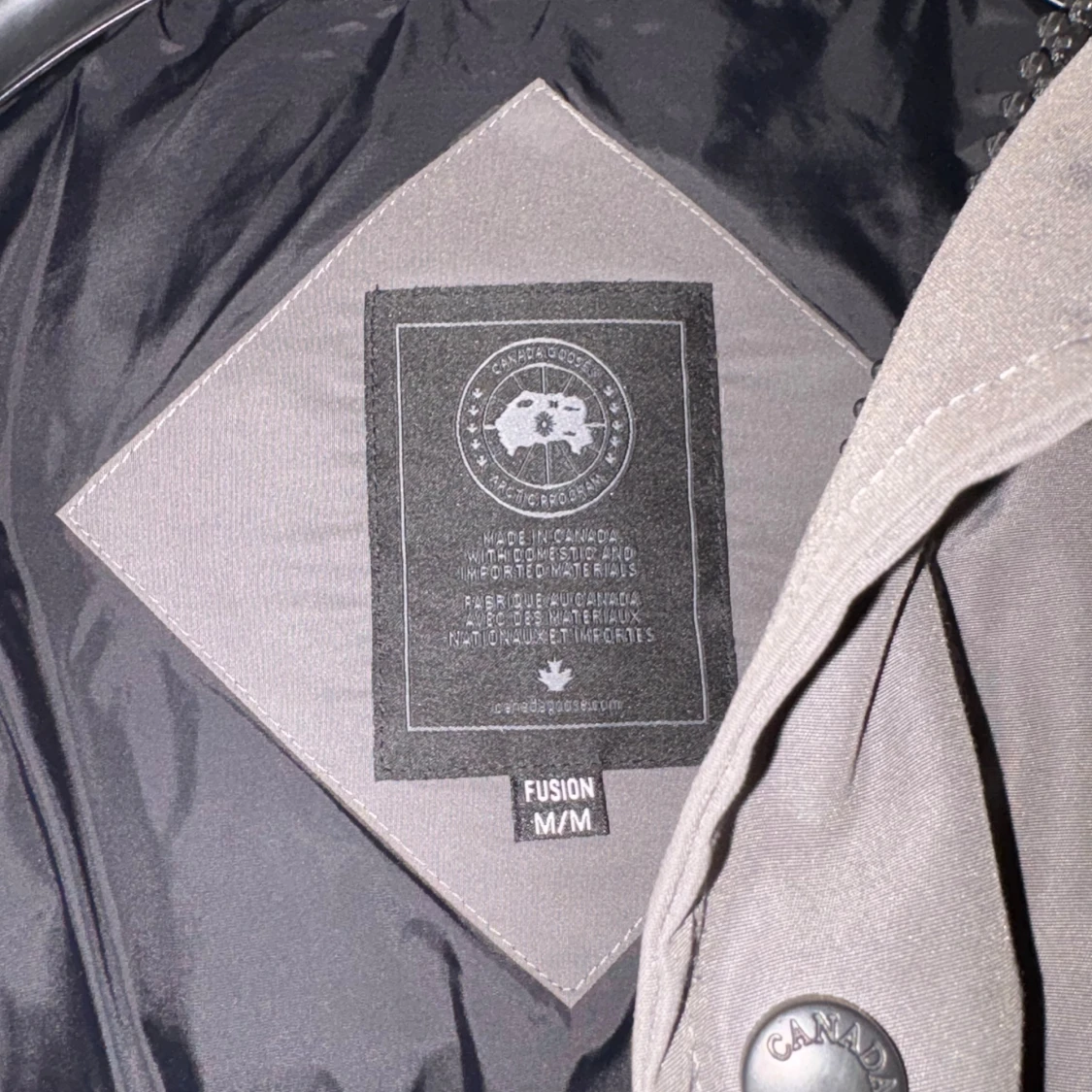 Grå dunjacka från Canada Goose M - 2