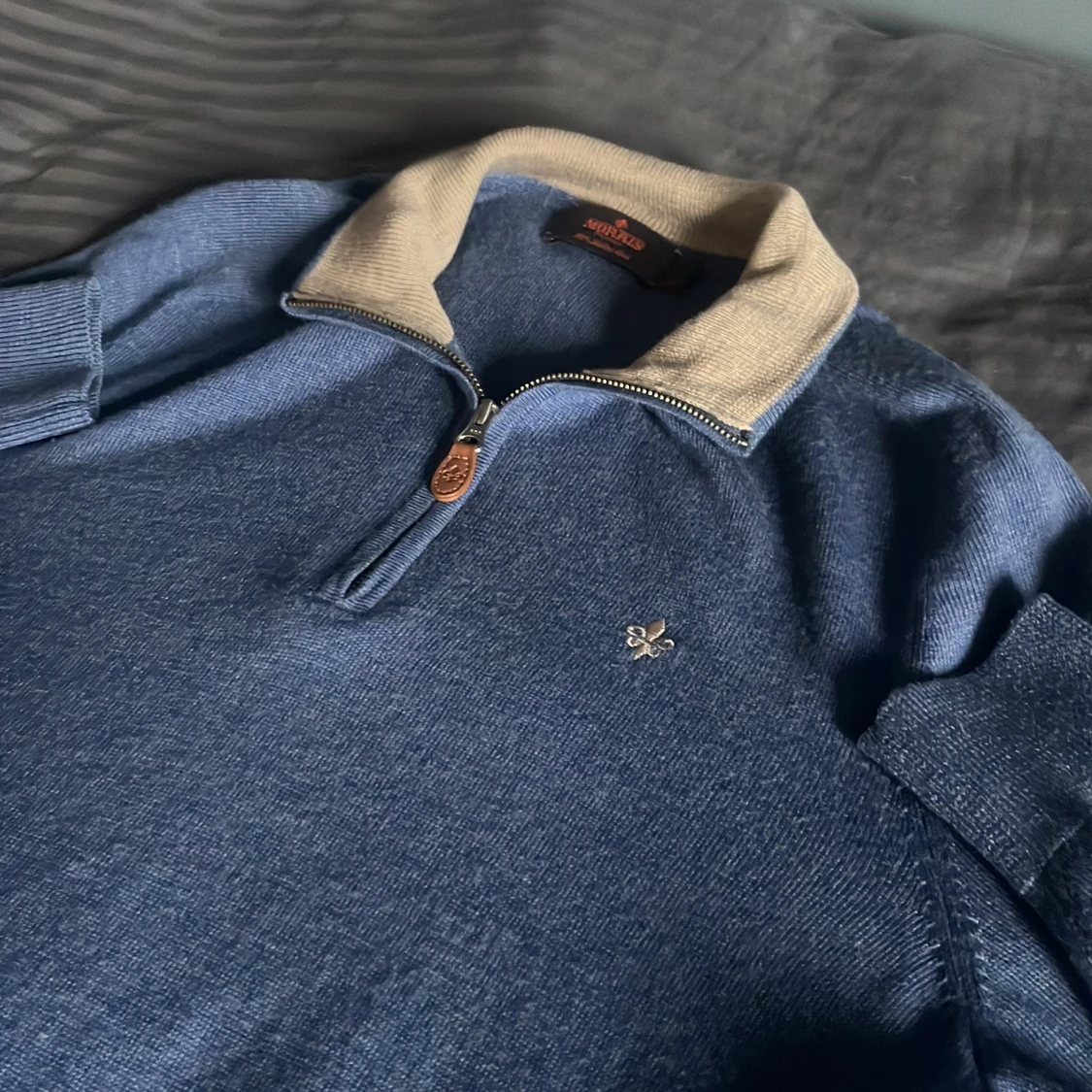 Blå merinoulltröja Morris half zip - 1