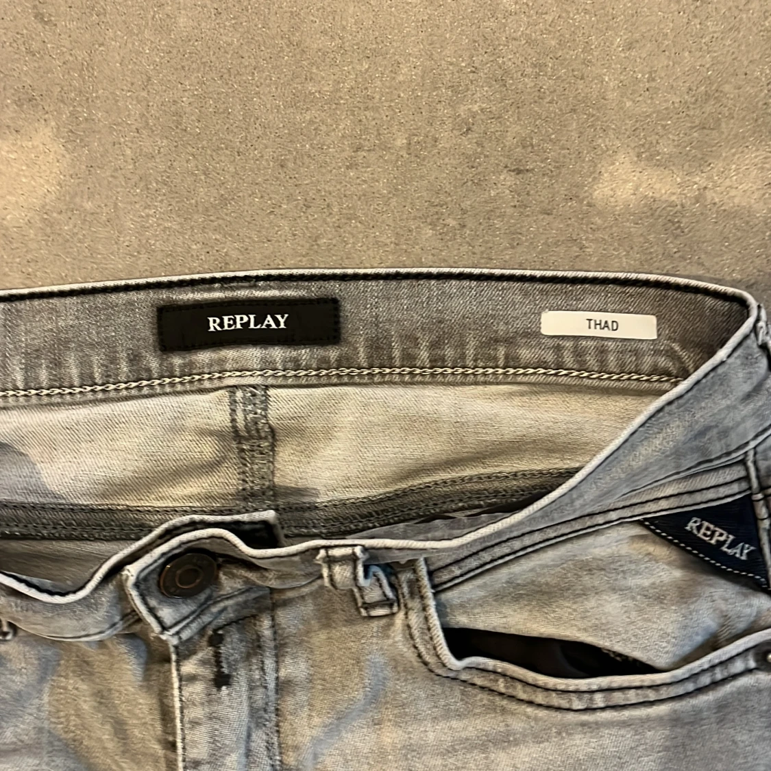 Replay ljusgrå jeans Thad - 1