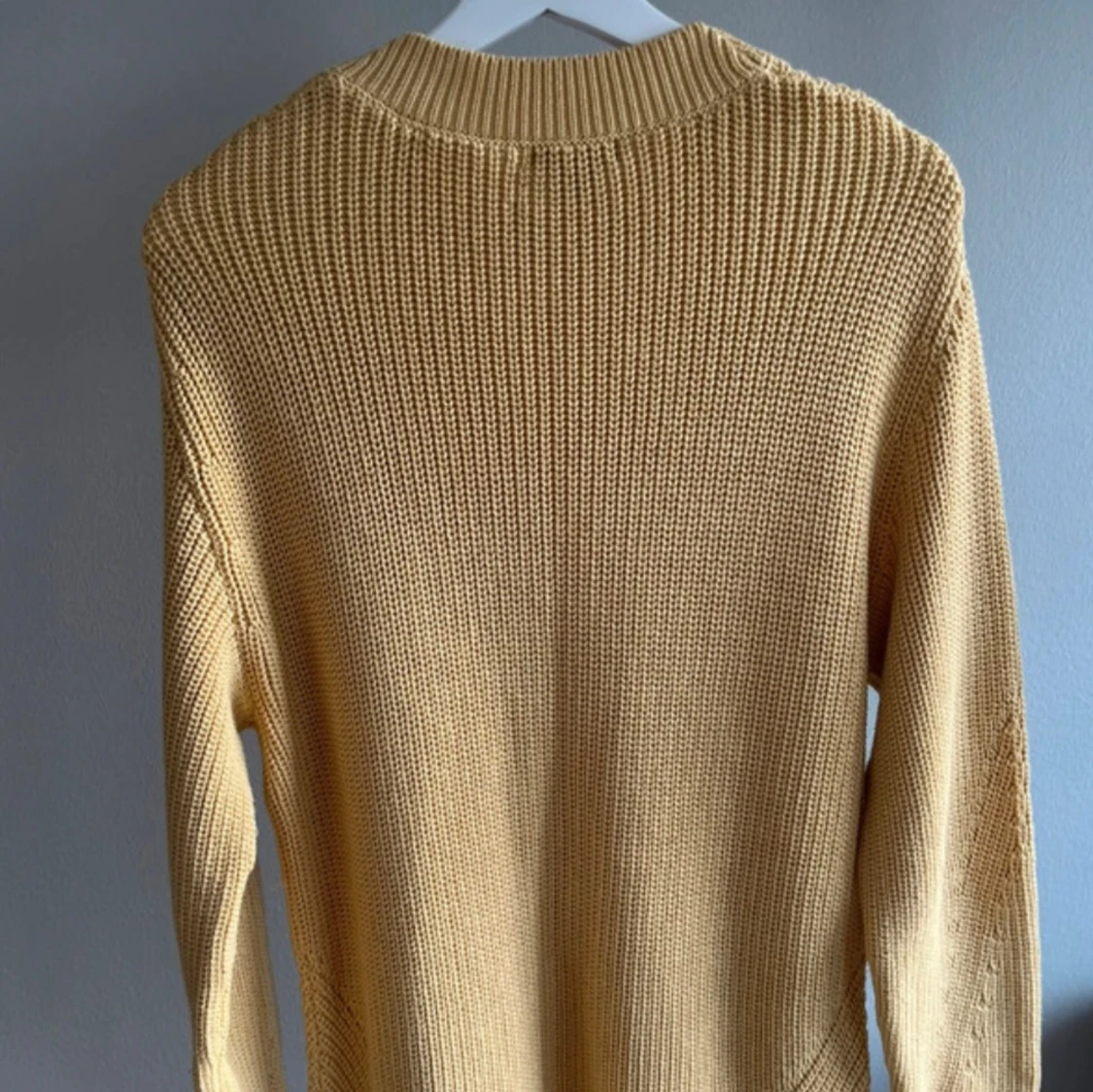 Stickad tröja i bomullsblandning XS - 1