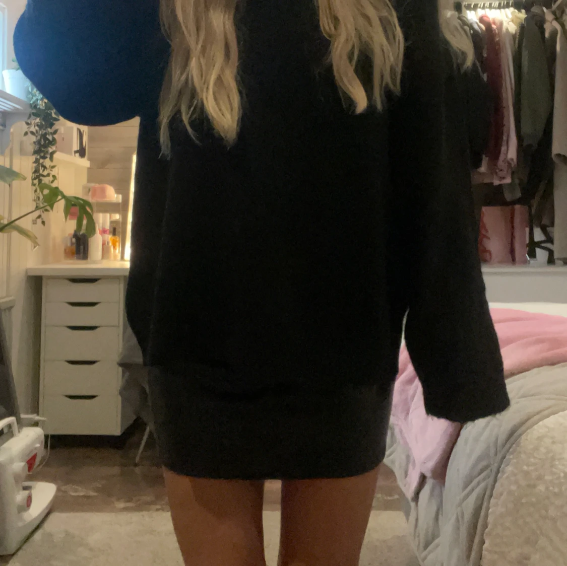 Lågmidjad skinnkjol - 4