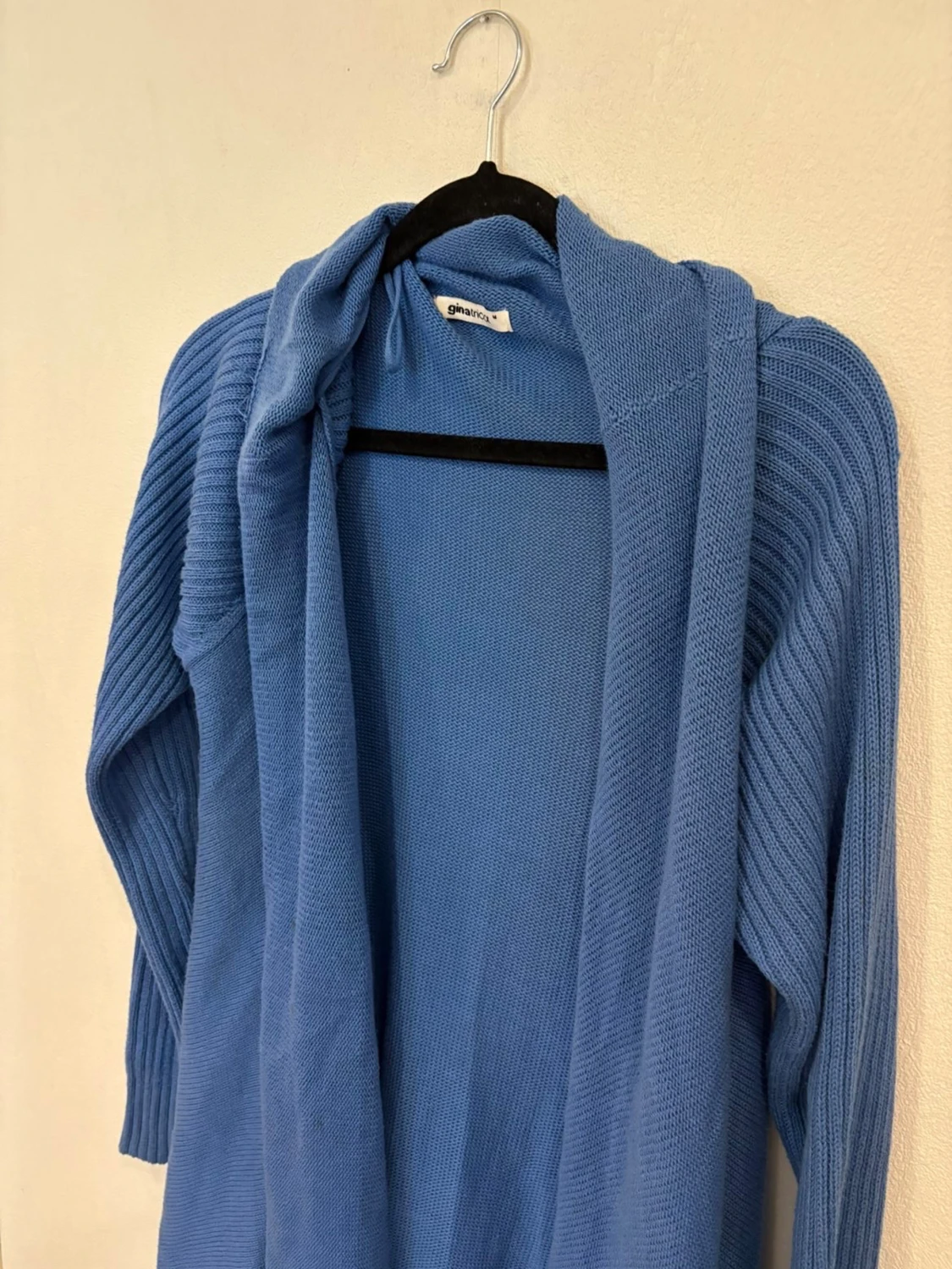 Blå stickad kofta från Gina Tricot - 1