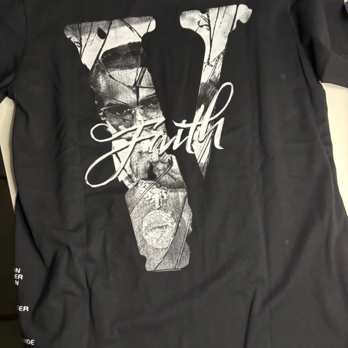 Svart Pop Smoke Faith t-shirt - 2