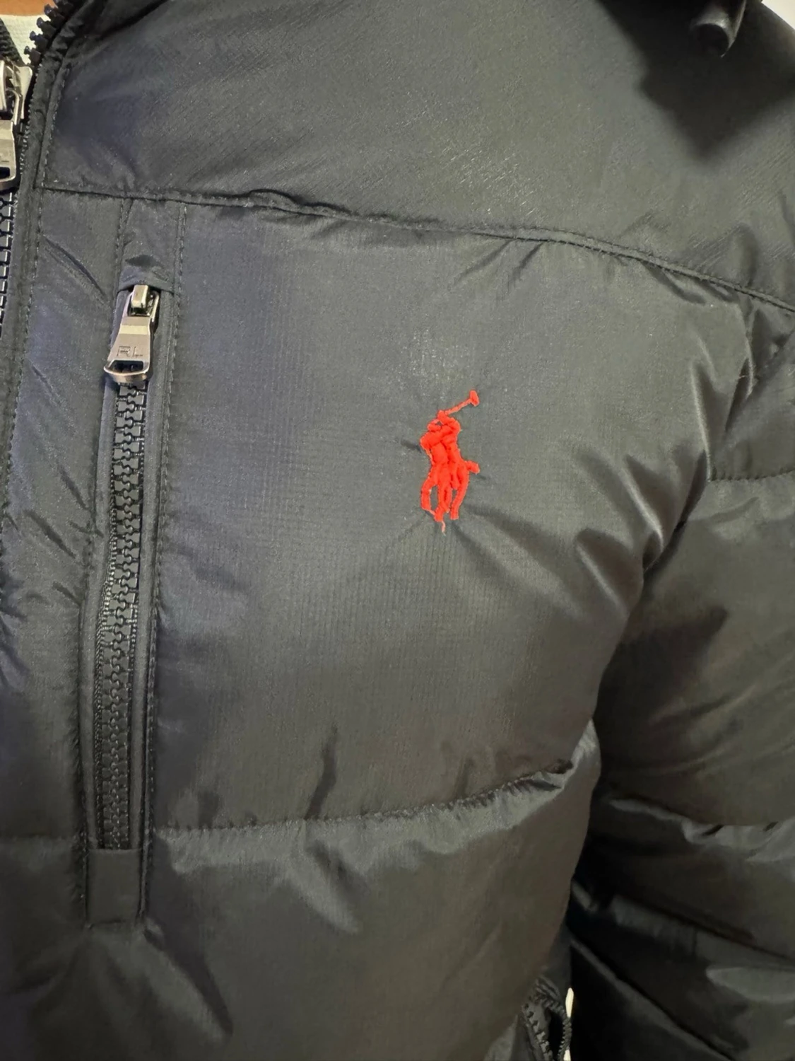 Svart pufferjacka  - 1