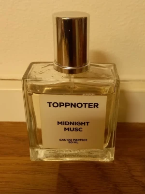 Toppnoter Midnight Musc parfym - Se bild hur mycket använt 