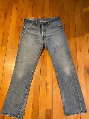 Levis Jeans 501 - I bra skick storlek W34 L32