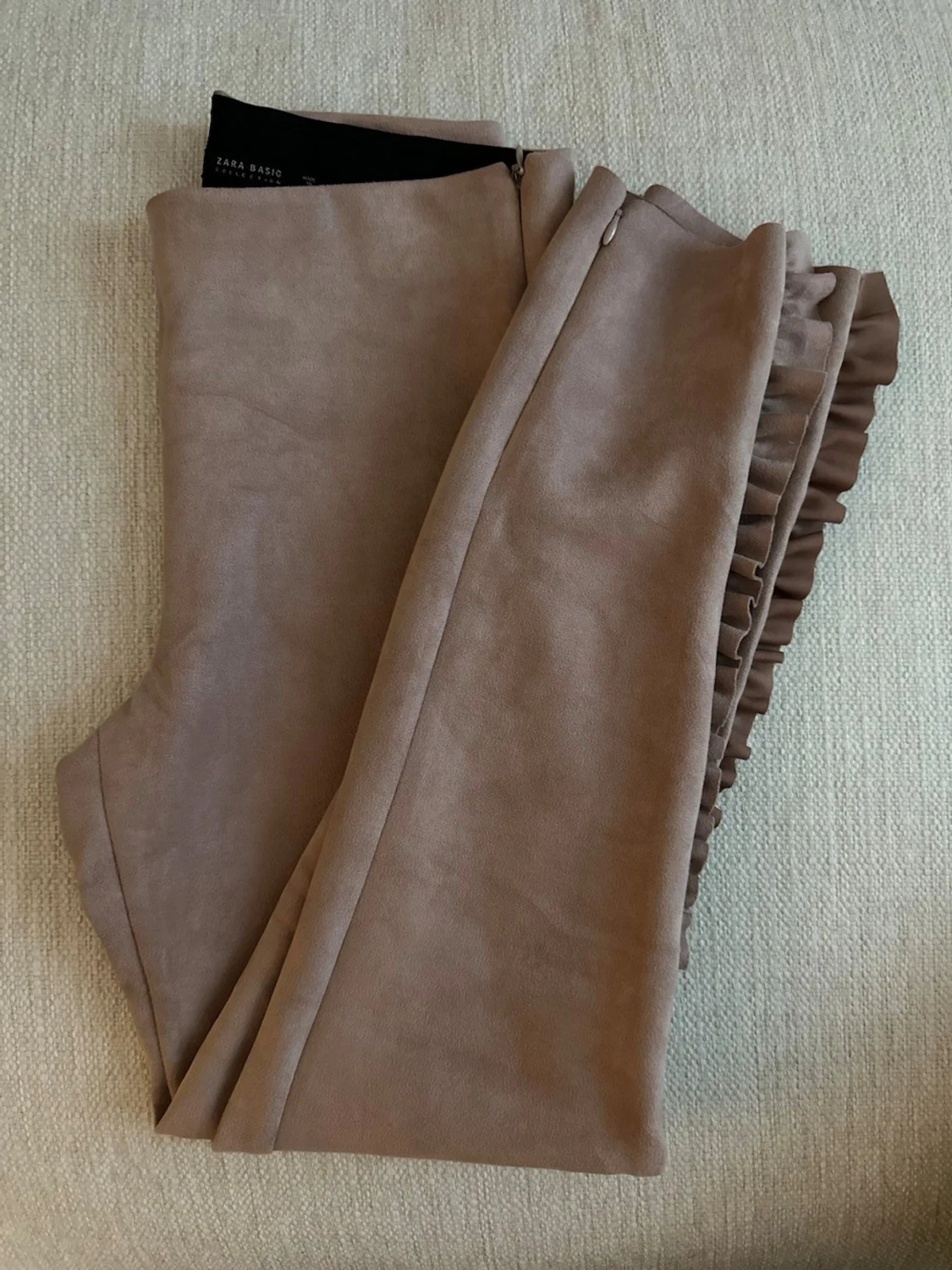 Zara Frilled Faux Suede Leggings pants with side ruffles pink