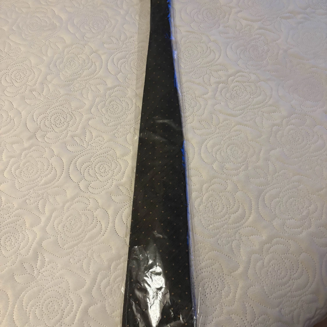 Dolce & Gabbana – Svart slips med diskreta prickar - 1