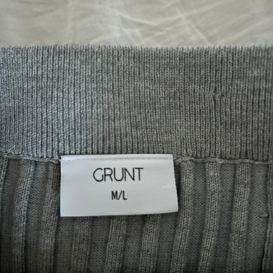 Grå ribbad långkjol från Grunt - 2