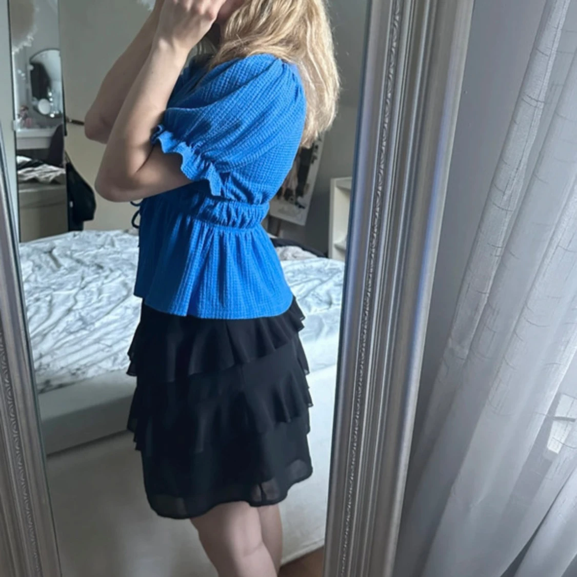 Svart volangkjol  - 1