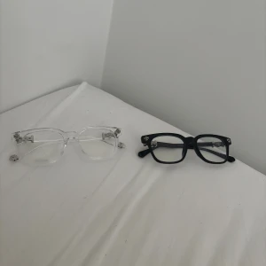 chrome hearts glasögon 2 av Varje färg  - 1 för 300 2 för 450 3 för 500 4 för 600