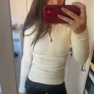 Tajt Träninströja - Jätte fin, endast provad!