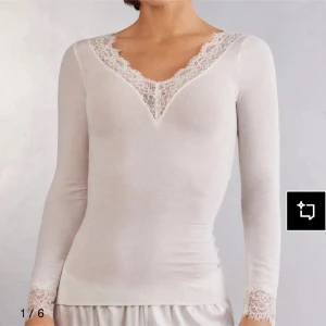 Vit intimissimi tröja - Vit spets intimissimi tröja💕 