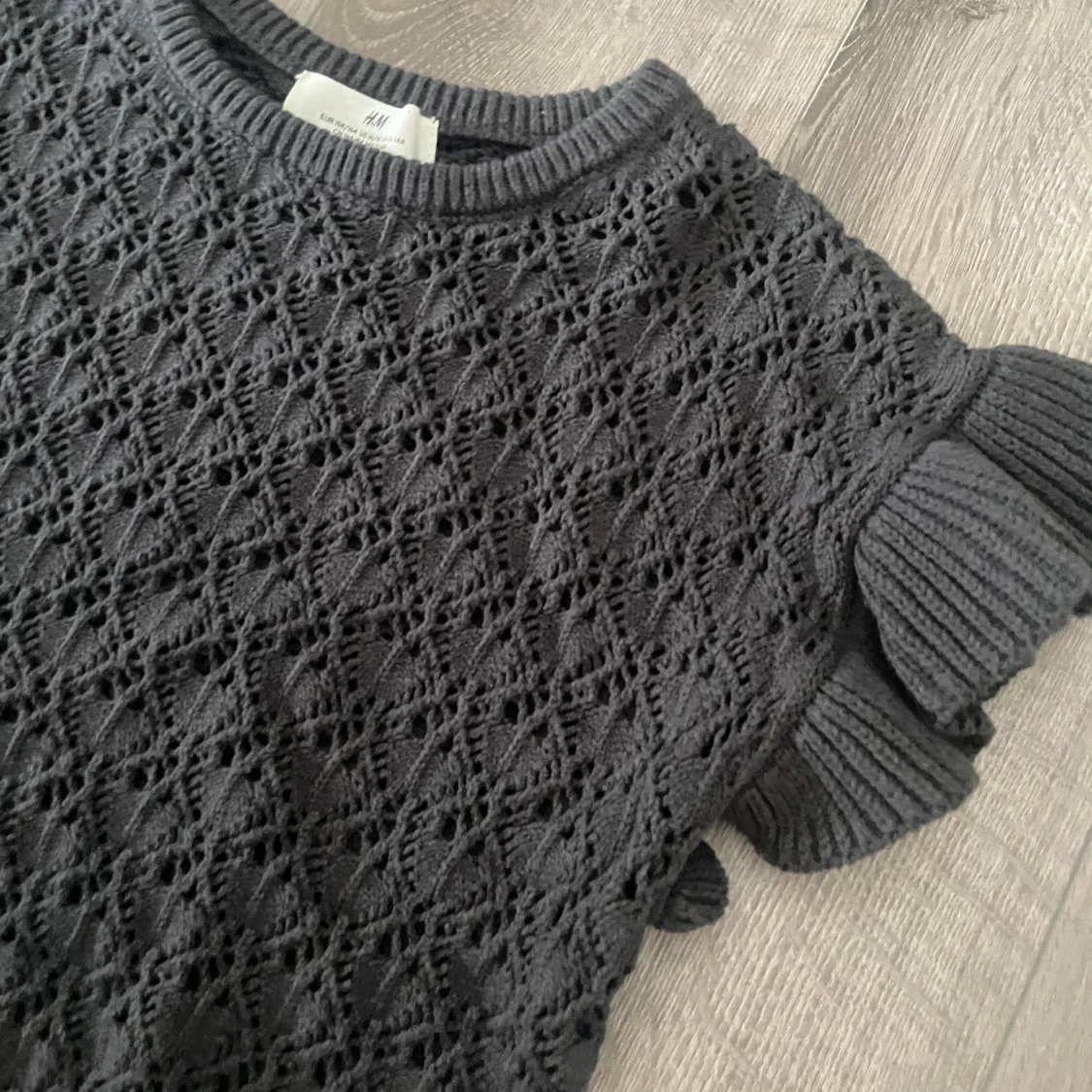 Svart stickad topp från H&M - 2