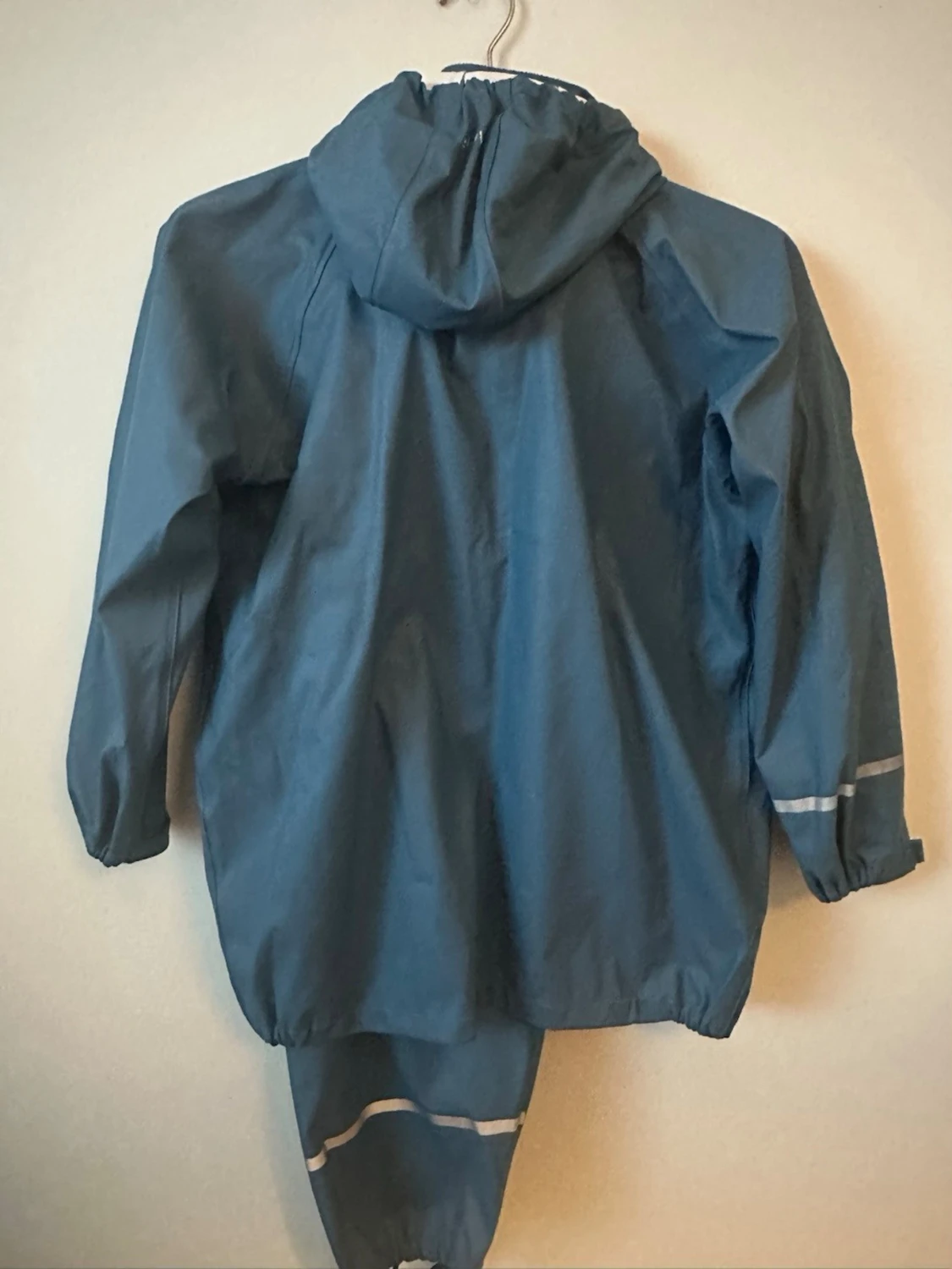 Blå regnjacka från Lavi - 1