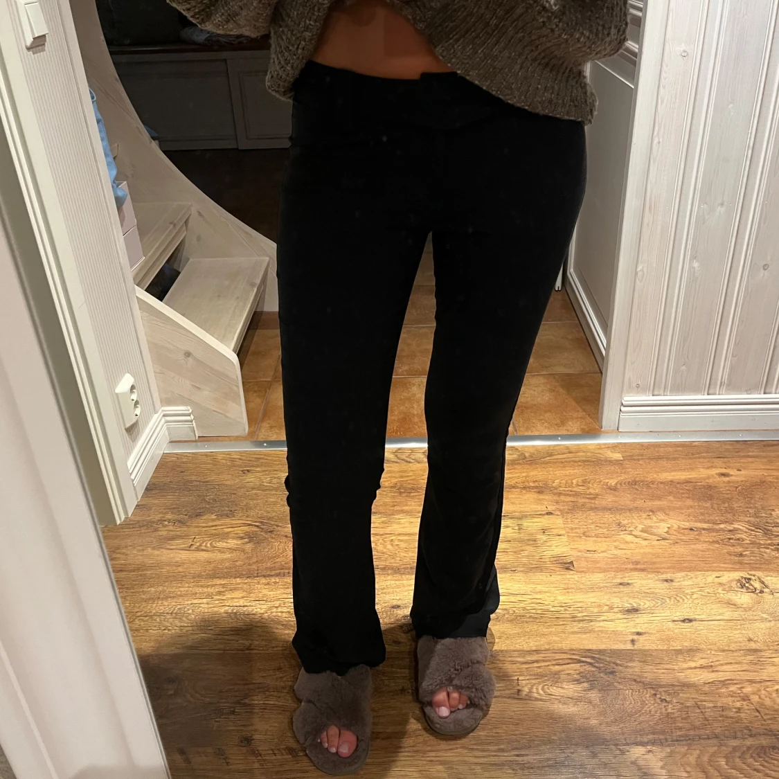 Lågmidjade kostymbyxor