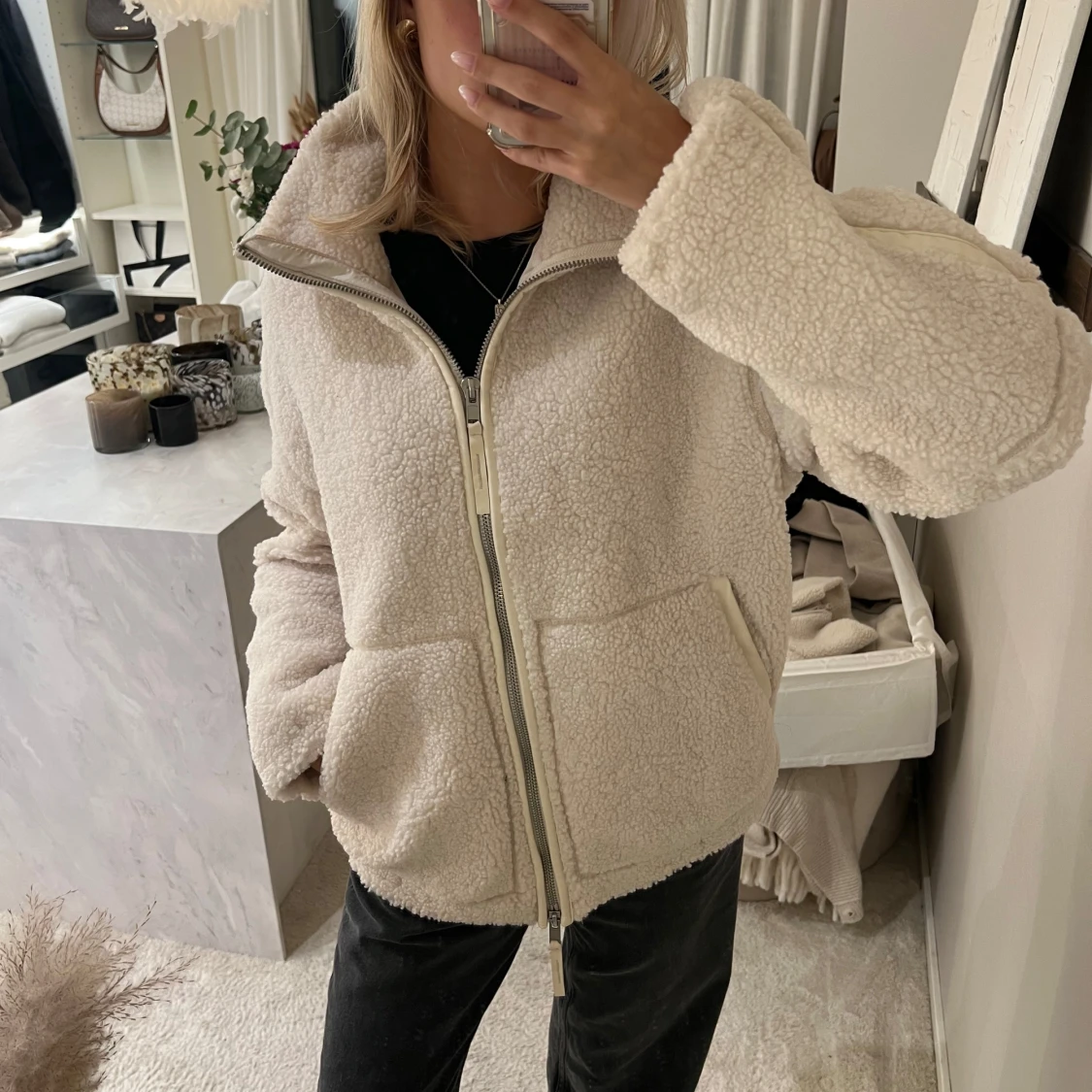 Beige teddyjacka från H&M - 2