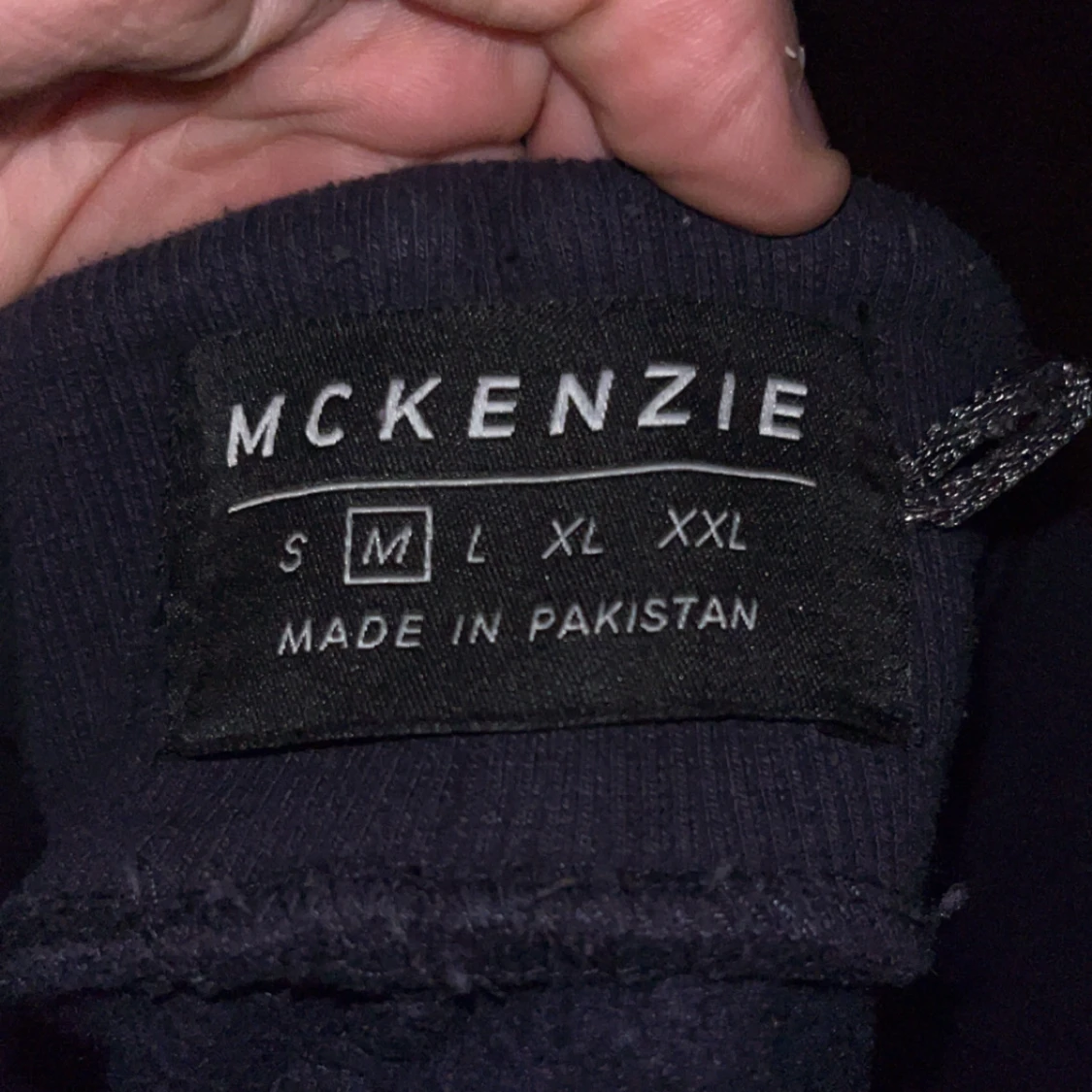 Svarta mjukisbyxor från McKenzie M - 2