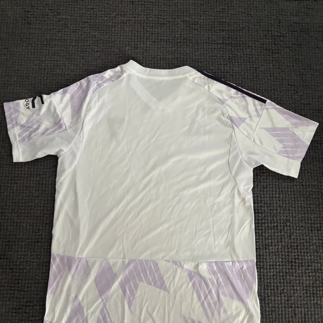 Manchester United bortatröja Adidas L - 3