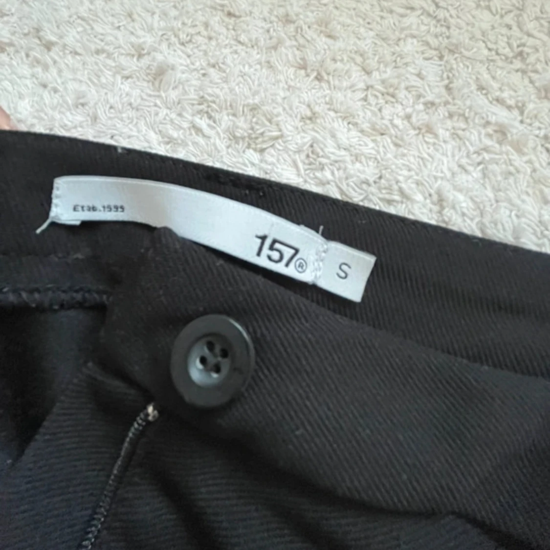 Svarta kostymbyxor från 157, stl S - 2