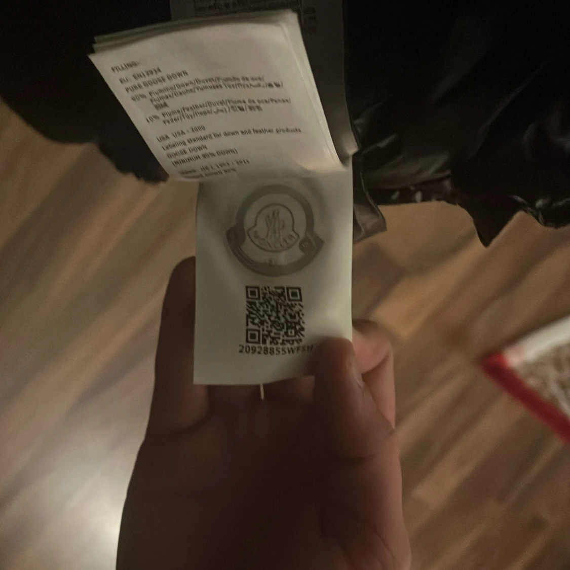 Svart dunjacka från Moncler - 4