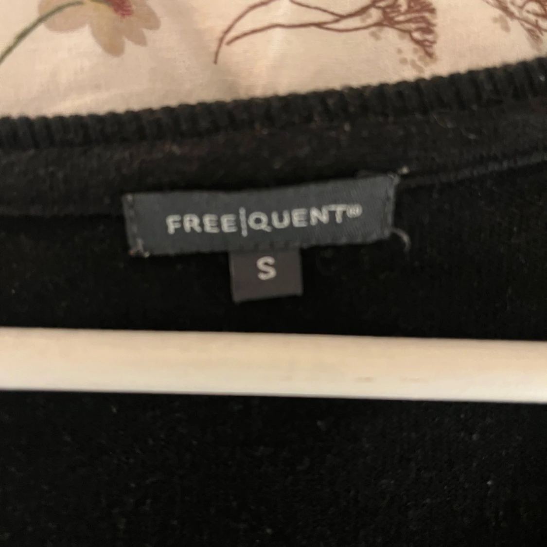 Svart kofta från Freequent, S - 1