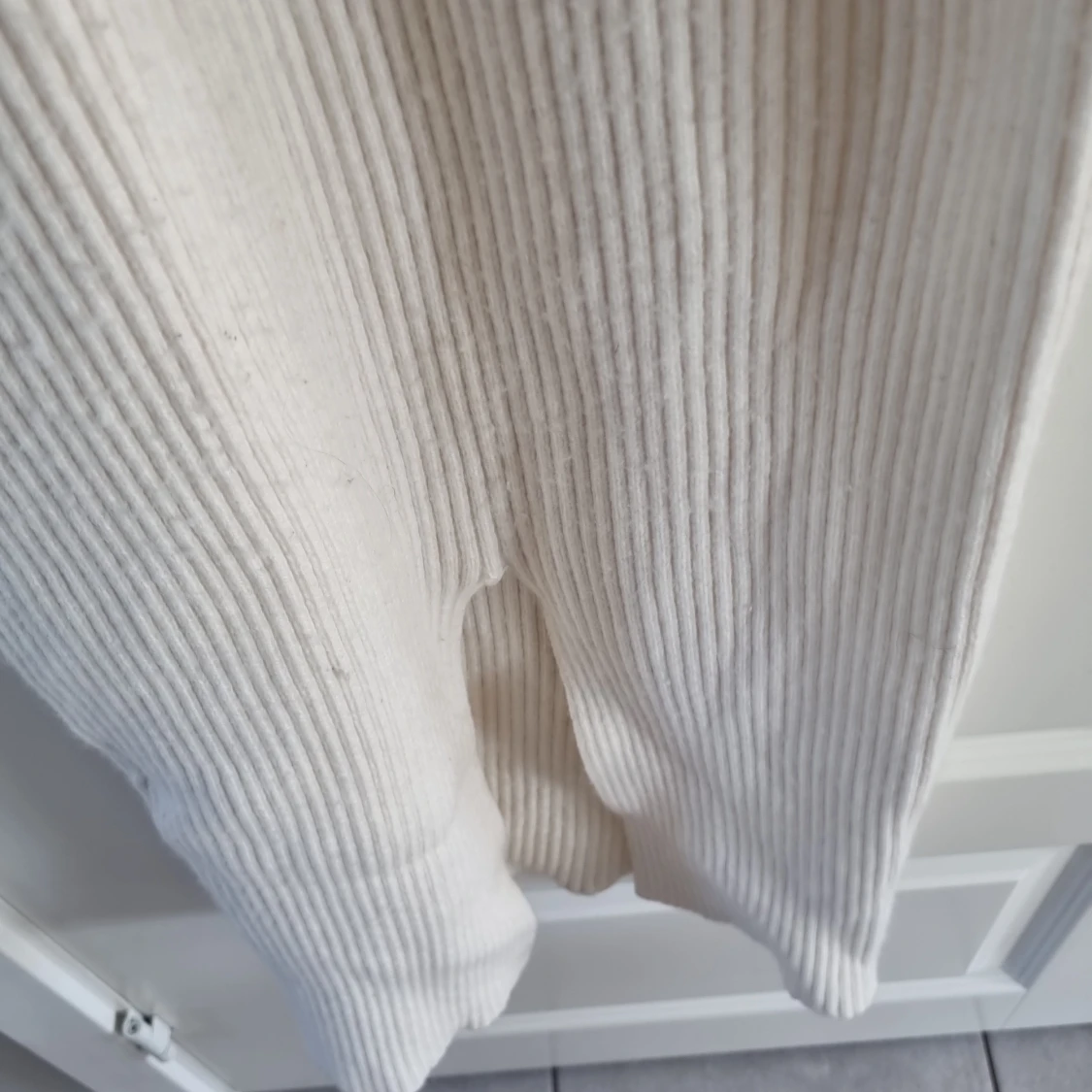 Vit ribbad långklänning från Adoore - 3