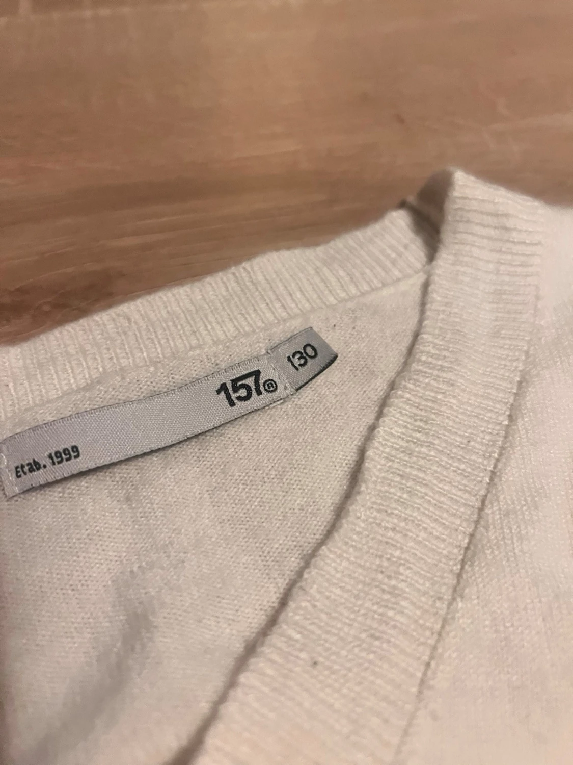 Vit ribbad kofta från 157 - 1