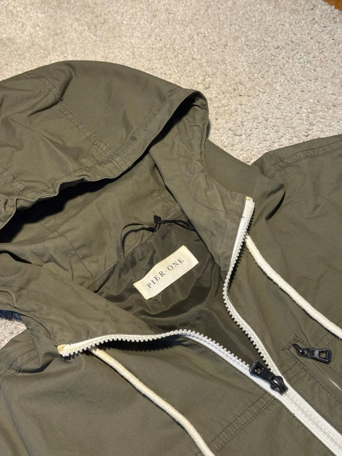 Pier One grön jacka med huva - 1