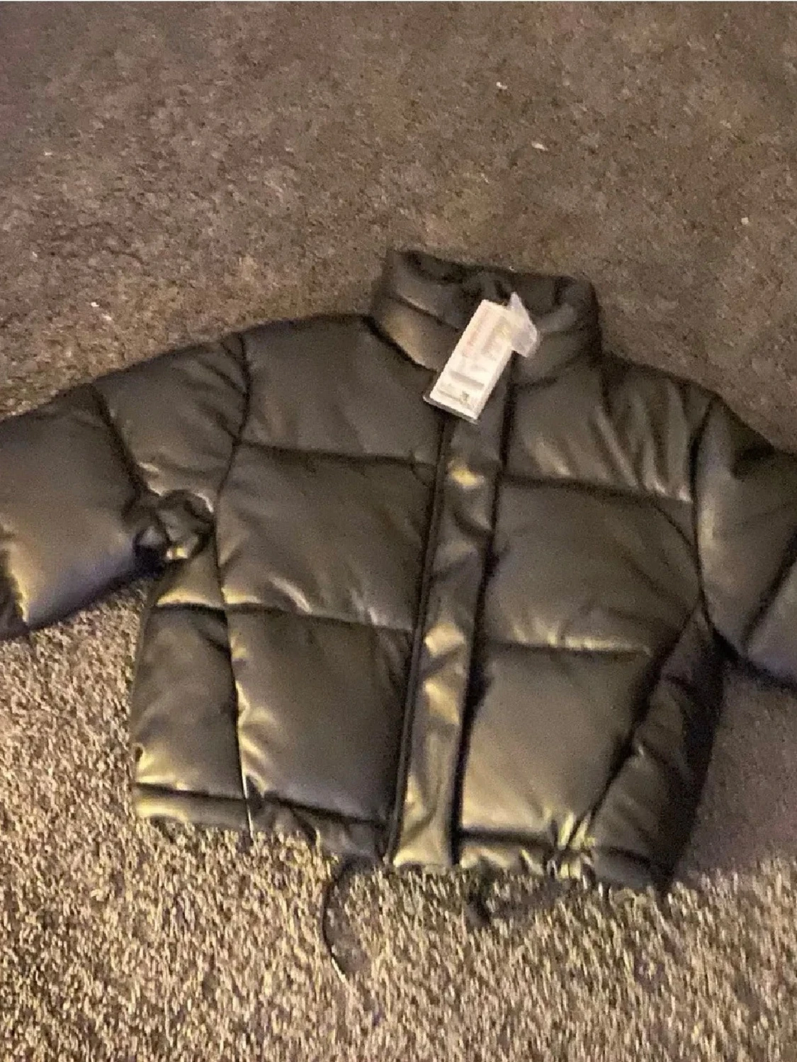 Svart pufferjacket - 1