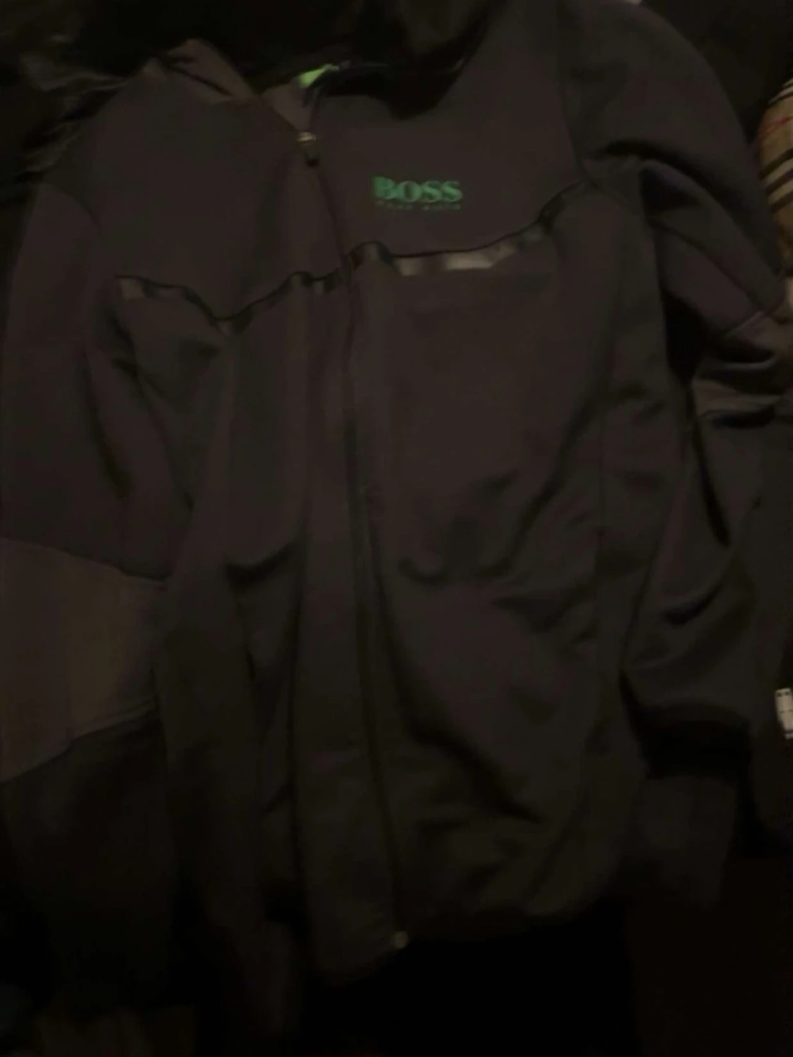 Svart ziptröja från BOSS