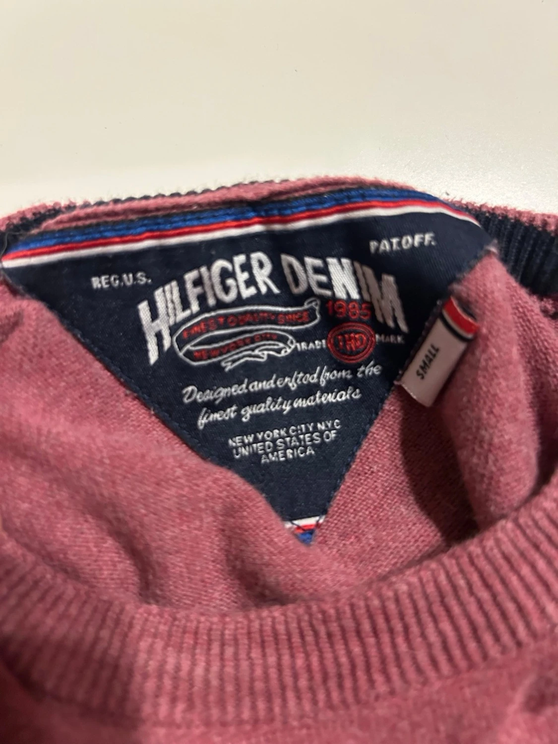 stickad tröja från Hilfiger Denim.  - 2
