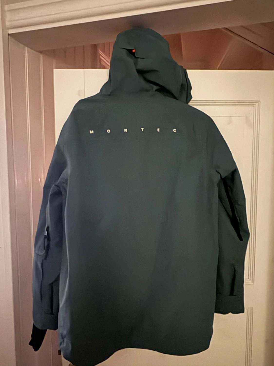 Skidjacka från Montec - 2