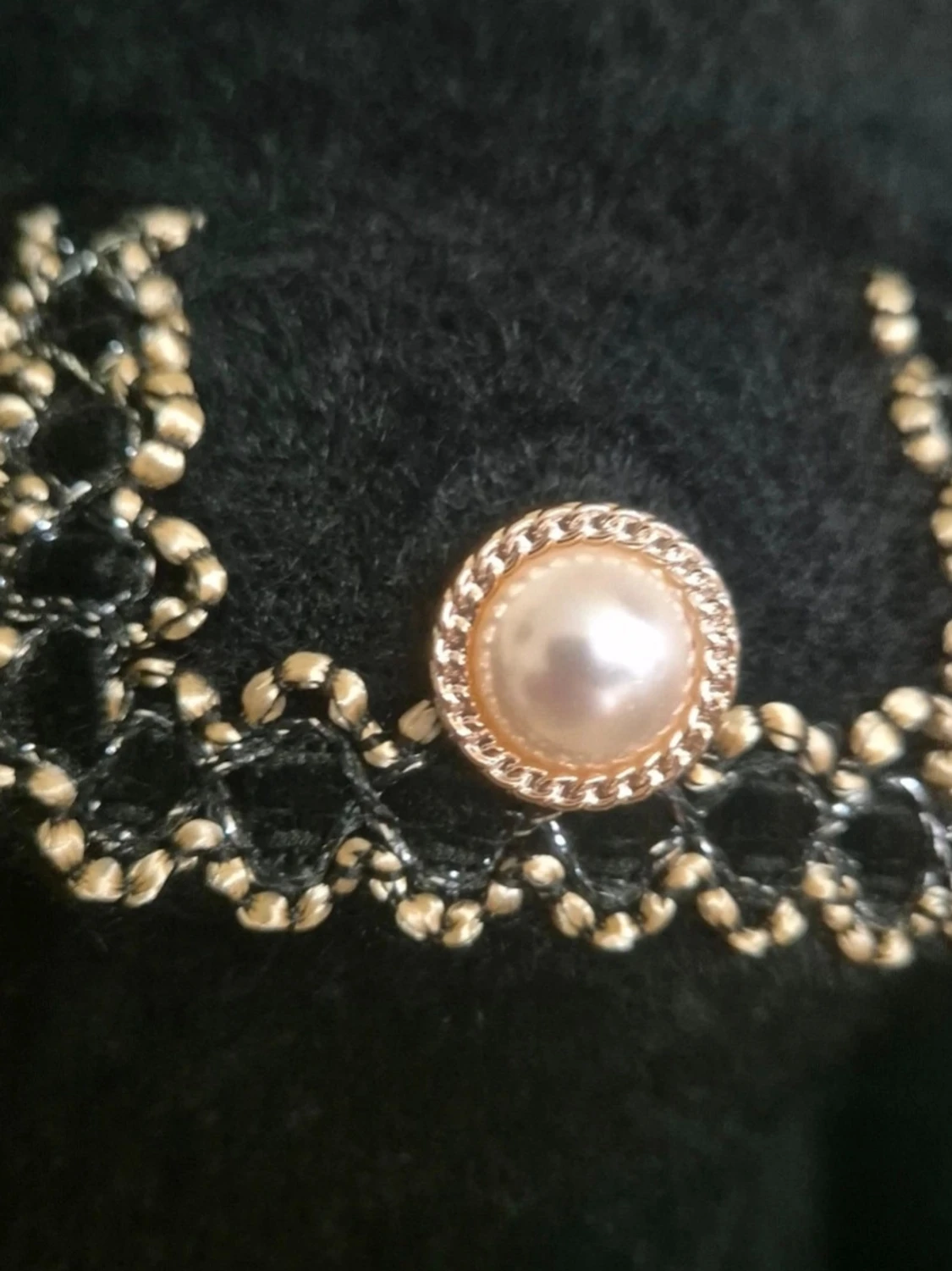 Mycket elegant svart kofta med pärlknappar - 2