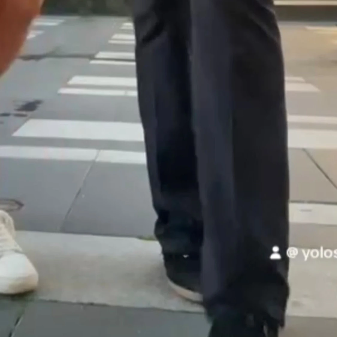 Blåa bootcut kostymbyxor  - 1