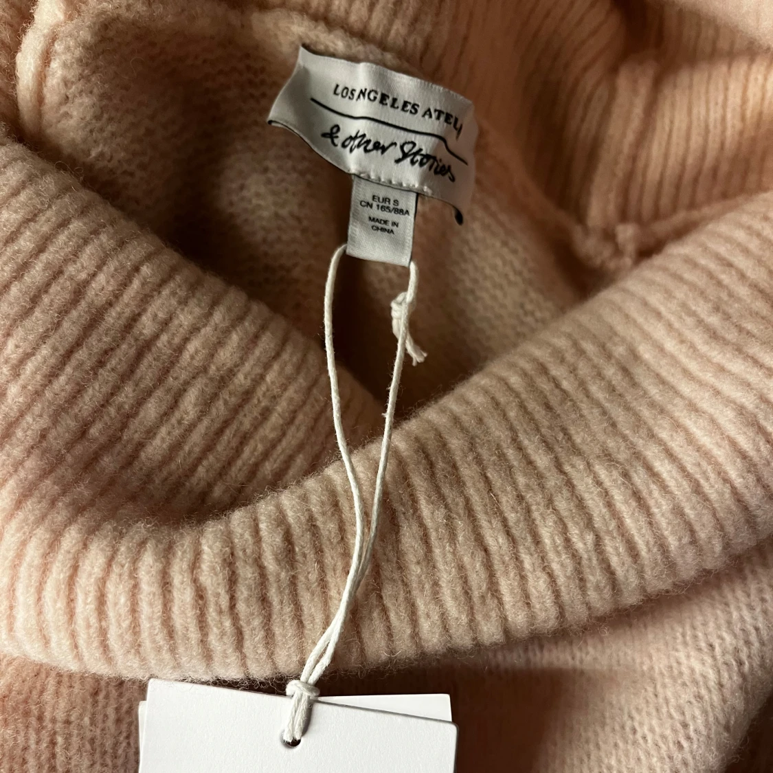 Rosa  polotröja från & Other Stories - 3